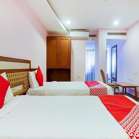 Super Collection O 77115 Vaishnavi Palace Hyderabad Luaran gambar